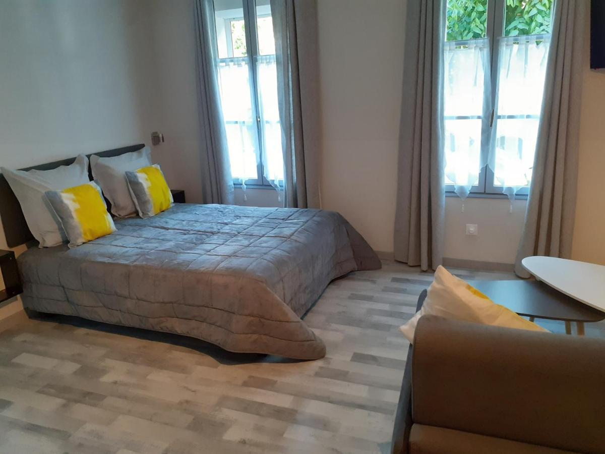 Les appartements du Saint Hubert Arcis-sur-Aube Extérieur photo